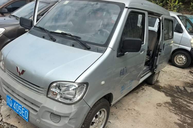 Used Wuling Zhiguang 2015 1.2L S Practical Model LSI