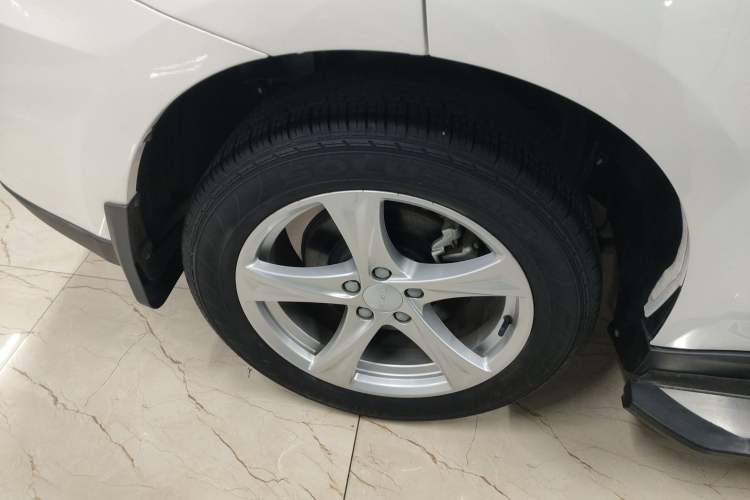 Used Haval H2 2018 1.5T Dual-Clutch Two-Wheel Drive Fashion Model China VI Standard
