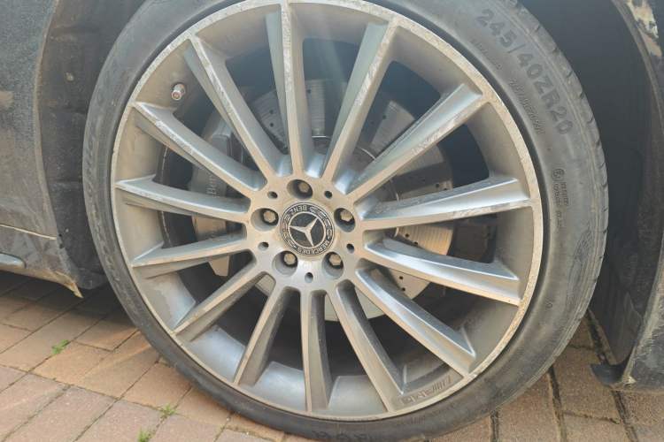 Used Mercedes-Benz S-Class 2019 S 450 L 4MATIC Right Front Wheel Hub