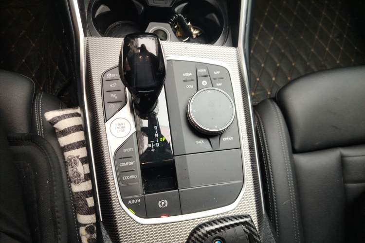 Used BMW 3 Series 2020 Facelifted 325Li M Sport Night Edition Package Gear Lever
