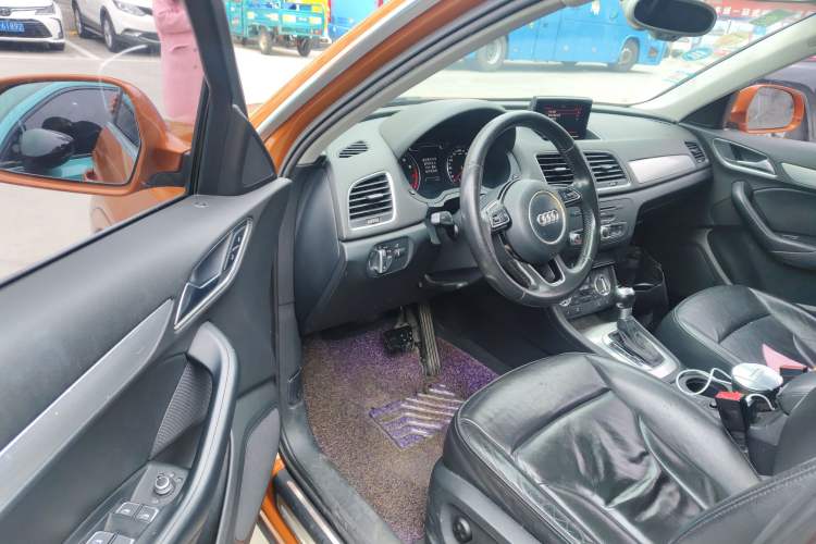 Used Audi Q3 2015 35 TFSI Comfort Model
