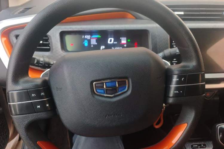 Used Geely Auto Vision X1 2017 1.3L Automatic Player Edition
