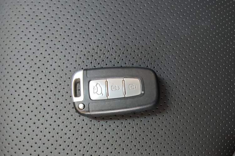 Used Kia Soul 2013 1.6L AT GL
