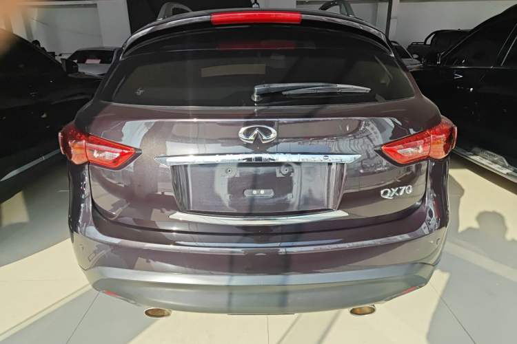 Used Infiniti QX70 2013 3.7L Standard Edition
