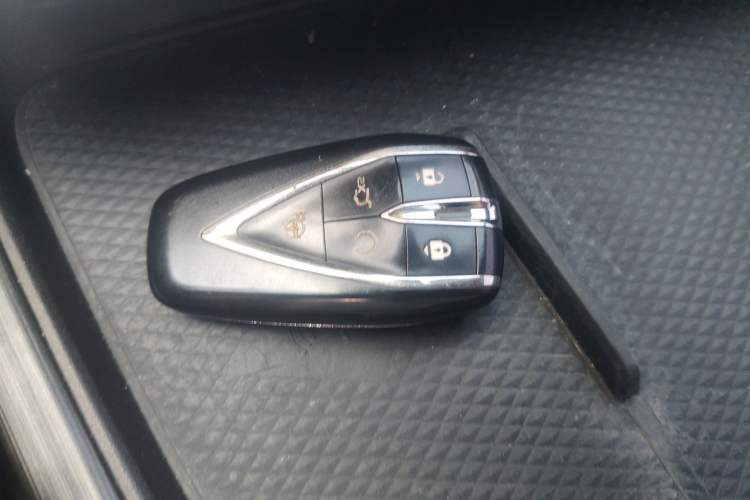 Used CHANGAN UNI-T 2020 1.5T Flagship Version
