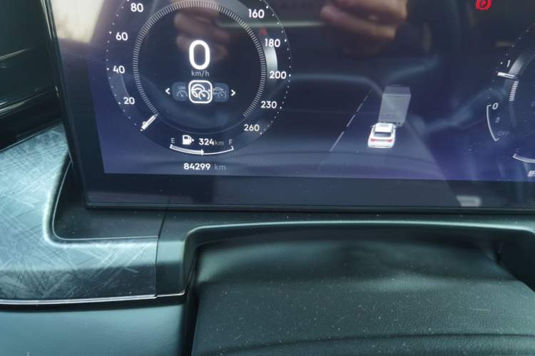 Used Lynk & Co 09 2021 2.0T Halo Seven-Seater