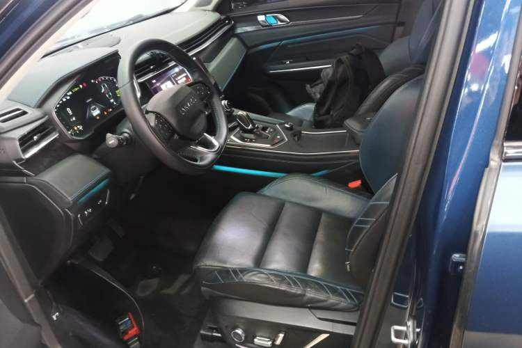 Used Lynk & Co 05 2020 2.0TD Two-Wheel Drive Shine Halo
