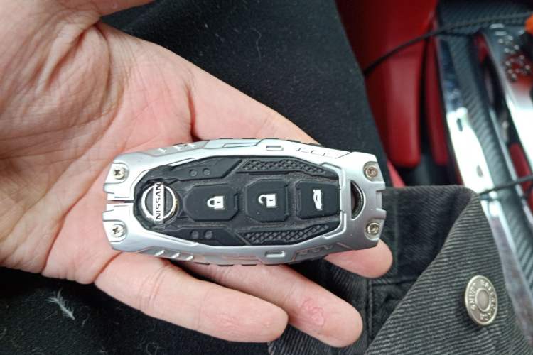 Used Nissan Patrol  Vehicle Key