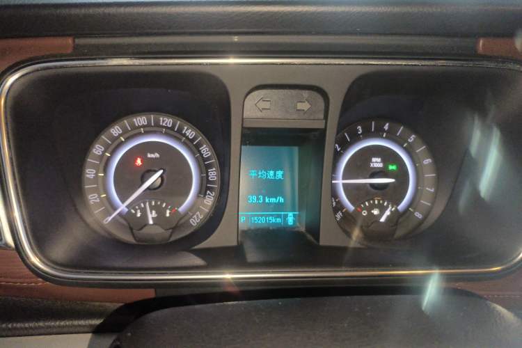 Used Buick GL8 2017 25S Luxury Version China V Standard Instrument Cluster