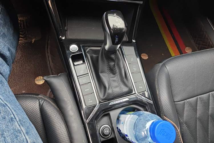 Used Volkswagen Passat New Energy 2020 430 PHEV Hybrid Luxury Edition China VI Standard
