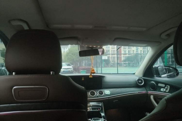 Used Mercedes-Benz E-Class 2017 E 300 L Sporty and Stylish Model