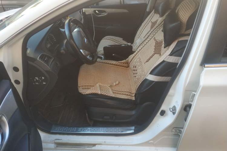 Used Nissan Sylphy 2014 1.6XV CVT Deluxe Edition
