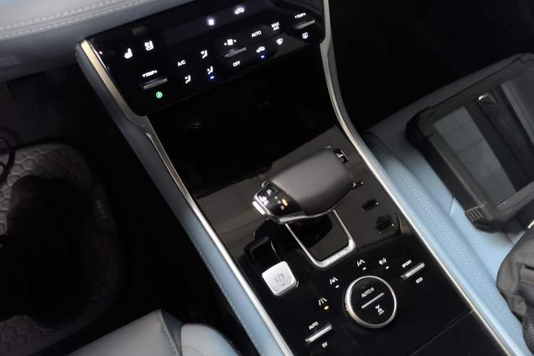 Used Changan CS75 New Energy 2018 1.5T PHEV Elite Model