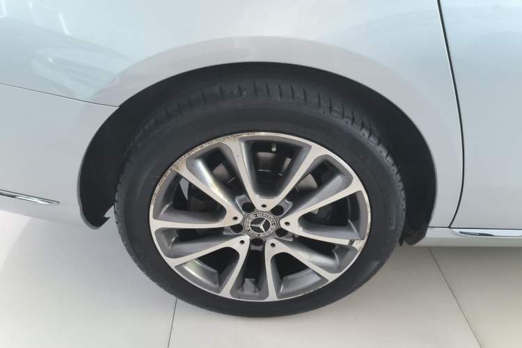 Used Mercedes-Benz E-Class 2017 E 300 L Luxury Model
