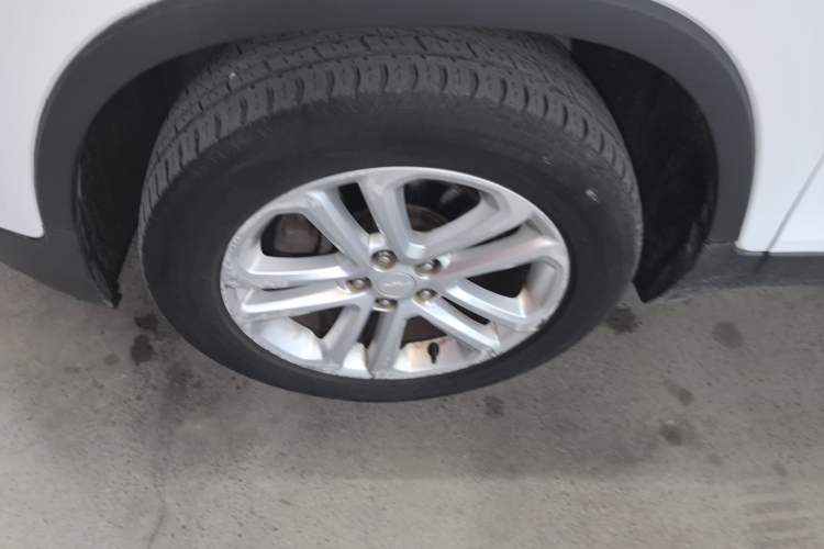 Used Chevrolet Trax 2016 1.4T Automatic Two-Wheel Drive Comfort Version with Sunroof