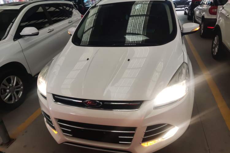 Used Ford Kuga 2015 2.0L GTDi Four-Wheel Drive Elite Model