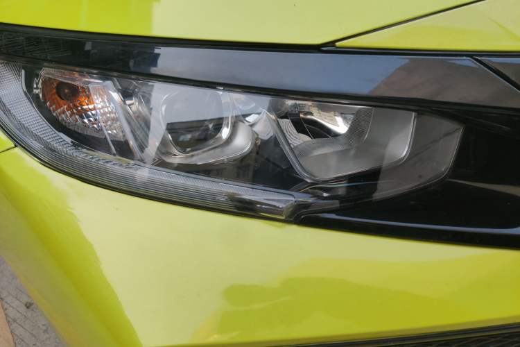 Used Honda Civic 2019 220TURBO CVT Dynamic Edition China VI Emission Standard Right Front Headlight