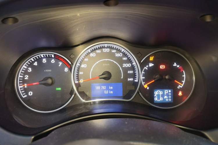 Used Renault Koleos 2010 2.5L 4x4 Comfort Edition
