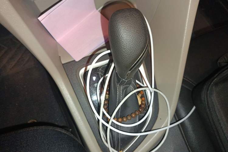 Used Buick GT 2016 15N Automatic Entry-Level Trim Gear Lever