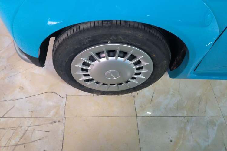 Used Livan Blue Balloon 2025 Model Dynamic Version Left Front Wheel Hub