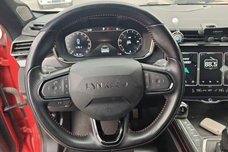 Used Lynk & Co 05 2020 2.0TD Four-Wheel Drive HypeHalo