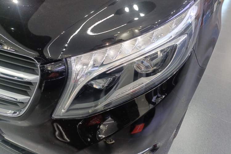 Used Mercedes-Benz V-Class 2018 V 260 L Prestige Extended Version China VI