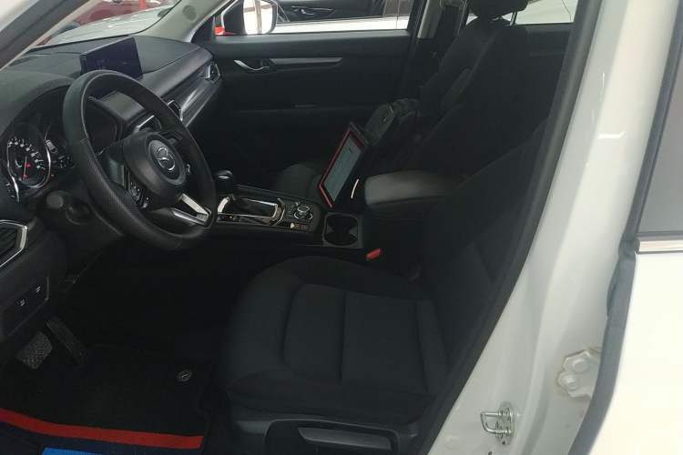 Used Mazda CX-5 2024 2.0L Automatic Two-Wheel Drive Comfort Version Left Front Seat