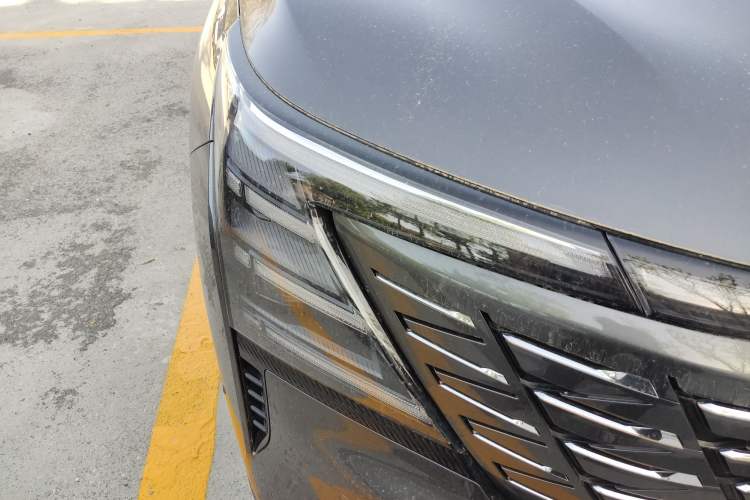 Used CHANGAN CS75 PLUS 2025 4th Generation 1.5T New Blue Whale Smart Flagship Version
