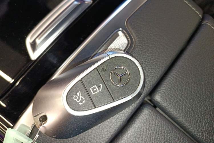 Used Mercedes-Benz EQE 2022 350 First Edition Special Version