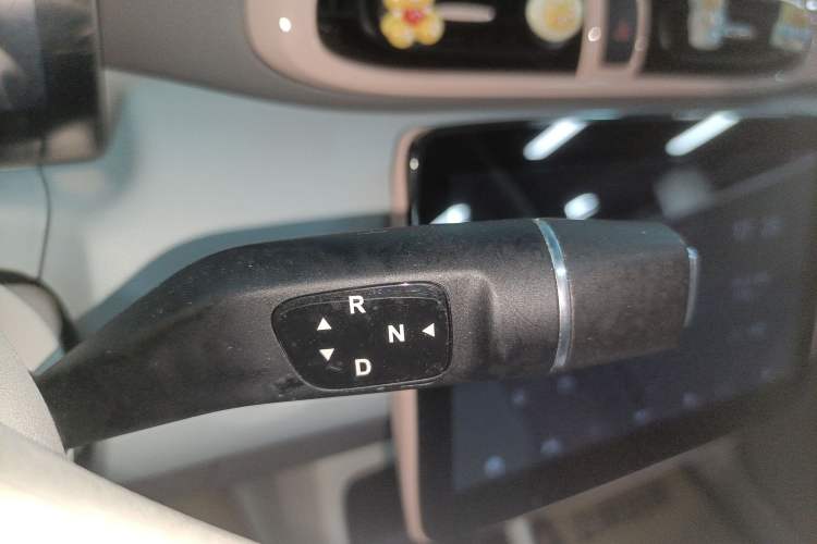 Used Leapmotor T03 2023 310 Lite Edition Gear Lever