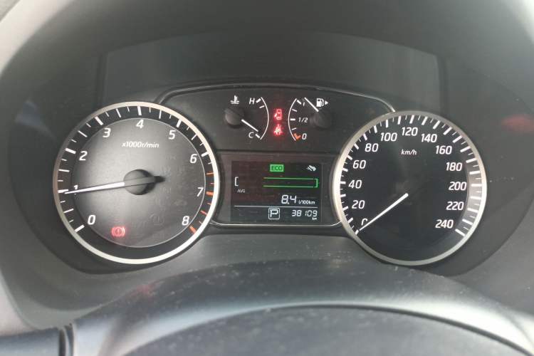 Used Nissan Sylphy 2016 1.6 XL CVT Luxury Edition Instrument Cluster