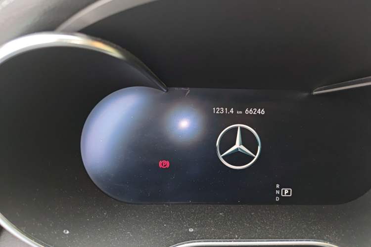 Used Mercedes-Benz C-Class 2019 C 260 Coupe Odometer Close Up