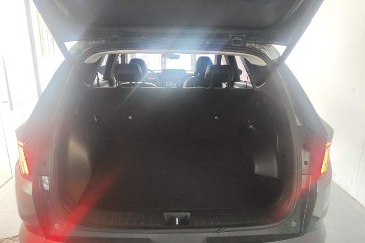 Used Hyundai Tucson 2022 Tucson L 2.0L Hybrid · Flagship Edition