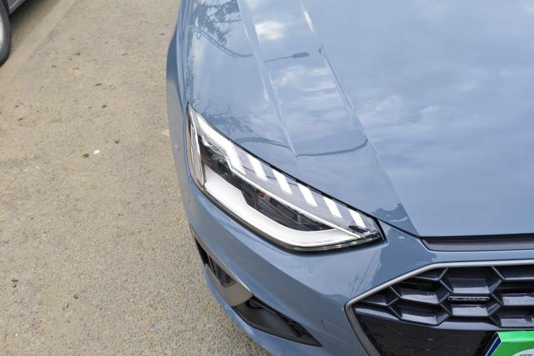 Used Audi A4L 2022 40 TFSI quattro RS Performance Package
