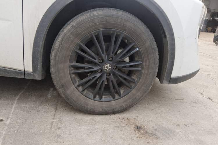 Used Venucia V 2021 260T Idol Edition
