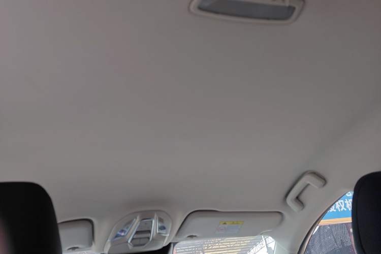 Used Wuling Xingguang 2024 Co-Creation Edition 510 Advanced Model
