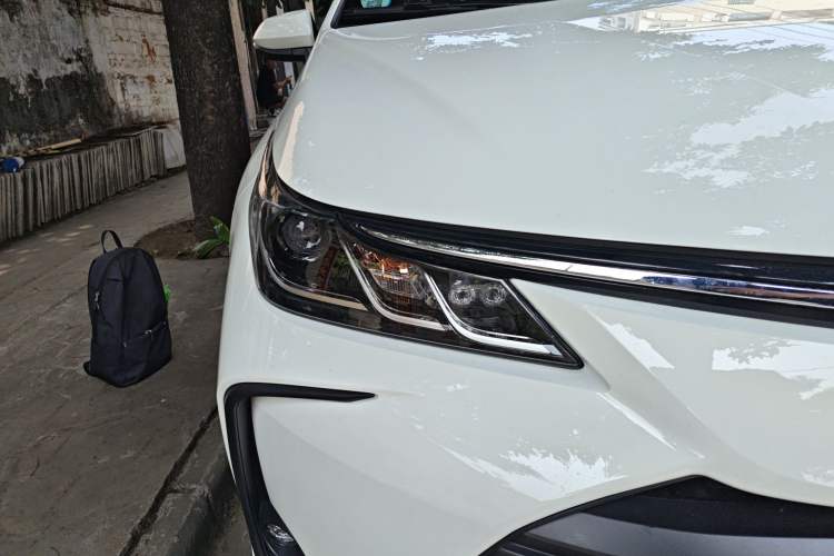 Used Toyota Corolla 2025 Model 1.2T Pioneer Edition Right Front Headlight