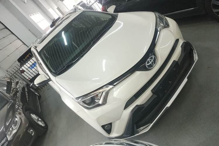 Used Toyota RAV4 2019 2.0L CVT Two-Wheel Drive Pioneer Edition China VI Standard
