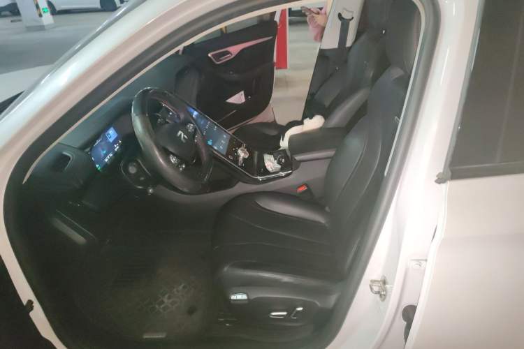 Used Rising MARVEL R 2021 Rear-Drive Standard Edition
