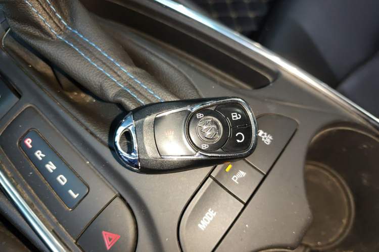 Used Buick VELITE 5 2017 Urban Extended-Range Model
