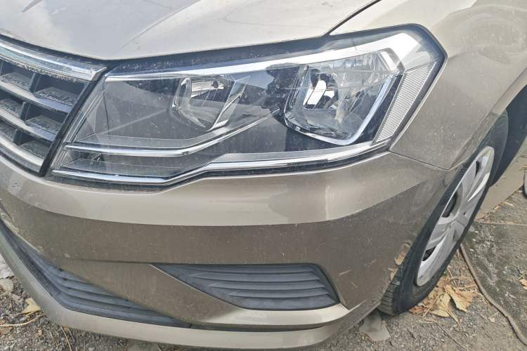 Used Volkswagen Jetta 2017 1.4L Manual Fashion Edition