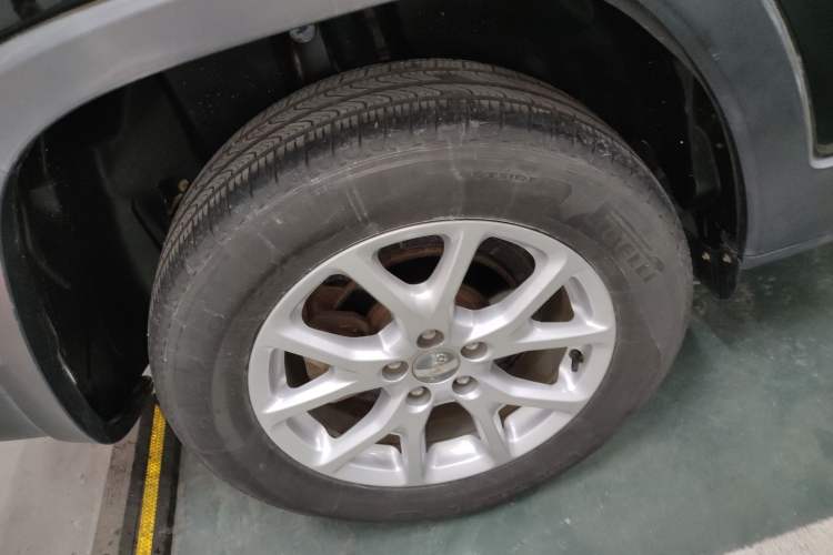 Used Jeep Cherokee 2016 2.0L Superior Edition