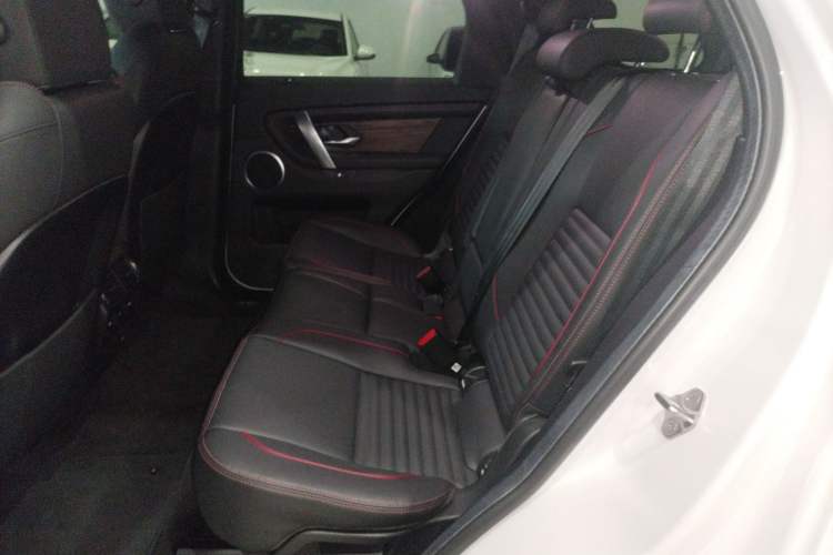 Used Land Rover Discovery Sport 2020 249 PS R-Dynamic Performance Tech Edition 7 Seats