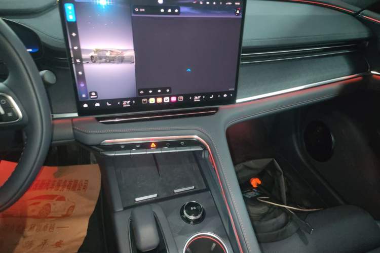 Used Zeekr 001 2026 Model 103° Rear-Drive Max Version Audio And AC Panel