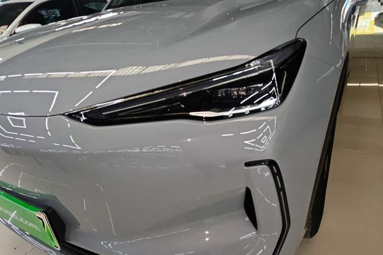 Used Geely Galaxy E5 2024 530 km Exploration+ Version Left Front Headlight