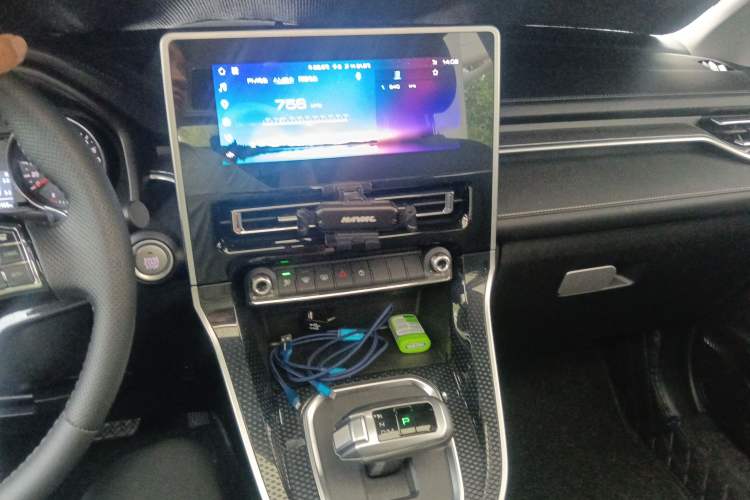 Used Haval M6 2021 PLUS 1.5T DCT Luxury Smart Connectivity Model