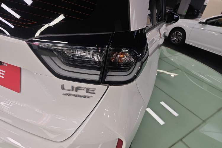 Used Honda LIFE 2021 1.5L CVT SPORT Heartbeat Edition