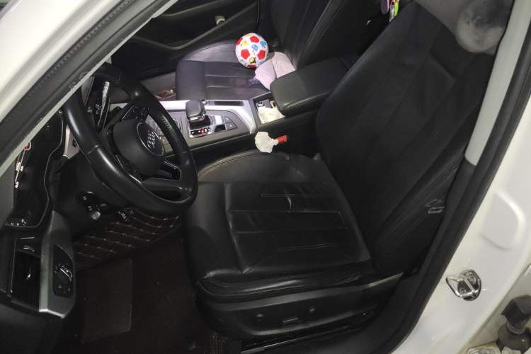 Used Audi A4L 2018 30th Anniversary Edition 40 TFSI Fashion Model