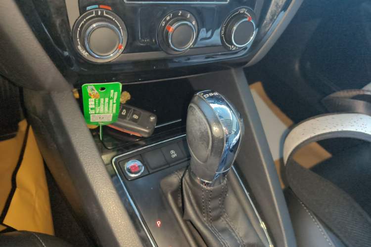 Used Volkswagen Sagitar 2018 280TSI DSG Ignite Edition
