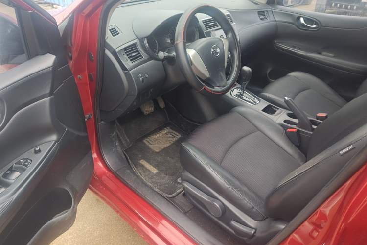 Used Nissan Tiida 2014 1.6L CVT Smart Model Driver Seat